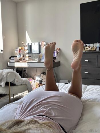 Ariella lindsay moreno leaked private photo uncensored HD quality