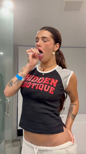 Arikytsya  page leaked private photo uncensored HD quality