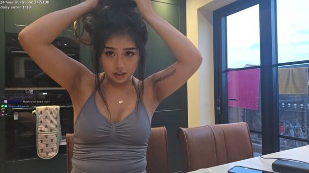 Armpit fetish  page leaked private photo uncensored HD quality