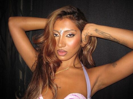 Armpit fetish leaked private photo uncensored HD quality