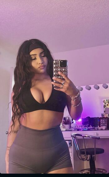 Ashhuniid leaked private photo uncensored HD quality