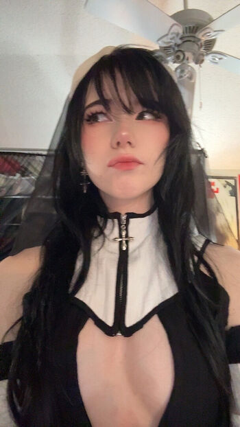 Ashisbees page leaked private photo uncensored HD quality