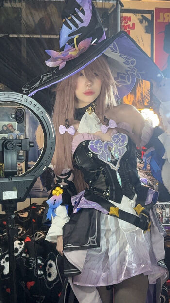 Ashisbees page leaked private photo uncensored HD quality