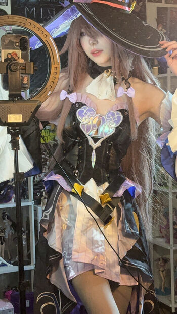 Ashisbees page leaked private photo uncensored HD quality