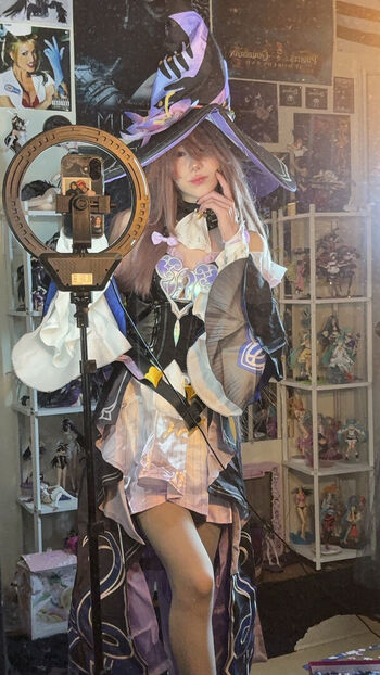 Ashisbees page leaked private photo uncensored HD quality