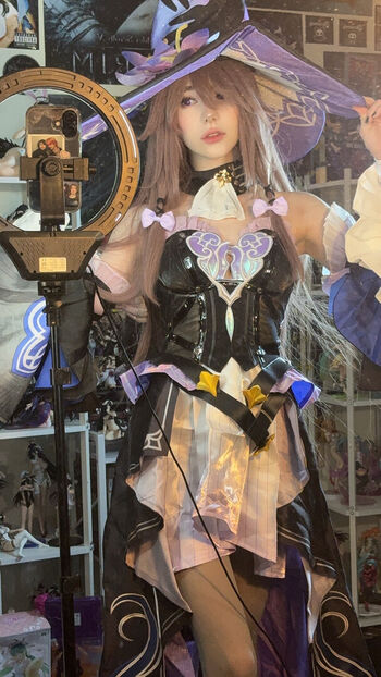 Ashisbees page leaked private photo uncensored HD quality