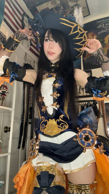 Ashisbees page leaked private photo uncensored HD quality