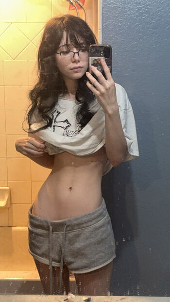 Ashisbees leaked private photo uncensored HD quality