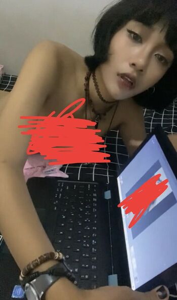 Atiqaaarn leaked private photo uncensored HD quality