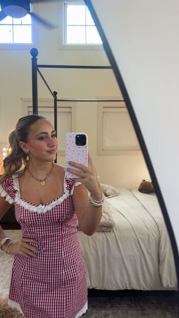 Ava kolker  page leaked private photo uncensored HD quality