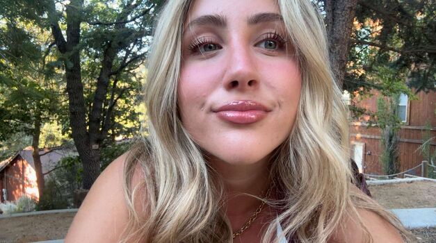 Ava kolker  page leaked private photo uncensored HD quality