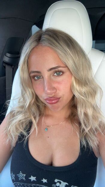Ava kolker  page leaked private photo uncensored HD quality
