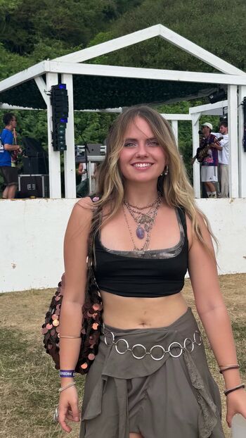 Axelle maga page leaked private photo uncensored HD quality