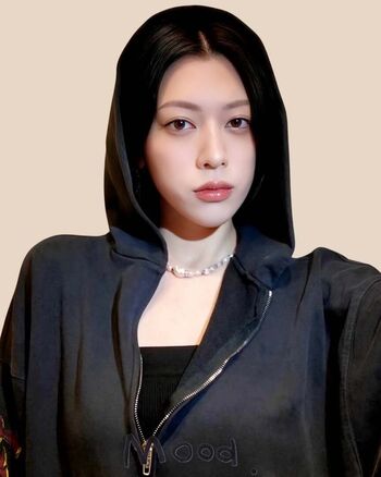 Ayaka miyoshi page leaked private photo uncensored HD quality