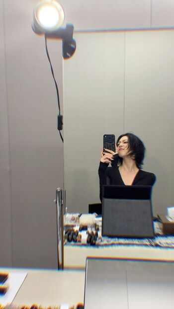 Ayaka miyoshi page leaked private photo uncensored HD quality