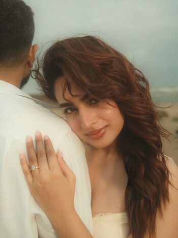 Ayesha khan page leaked private photo uncensored HD quality