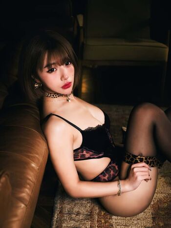 Baby osidori chingyanfung page leaked private photo uncensored HD quality