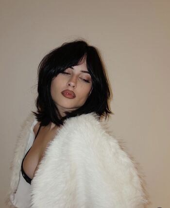 Barbarabuer leaked private photo uncensored HD quality