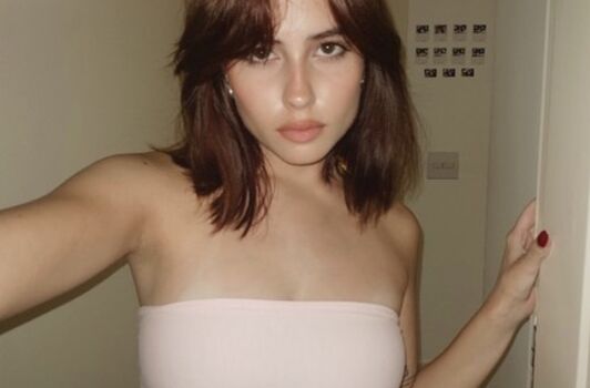Barbarabuer leaked private photo uncensored HD quality