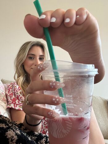 Bare feet page leaked private photo uncensored HD quality