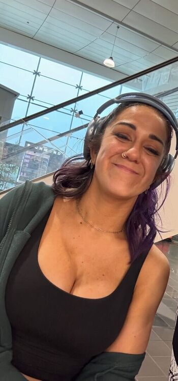 Bayley wwe wrestler leaked private photo uncensored HD quality