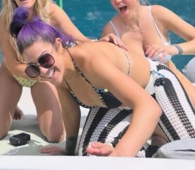 Bayley wwe wrestler leaked private photo uncensored HD quality