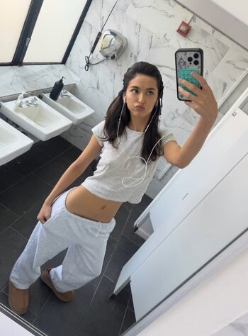Becamichie leaked private photo uncensored HD quality