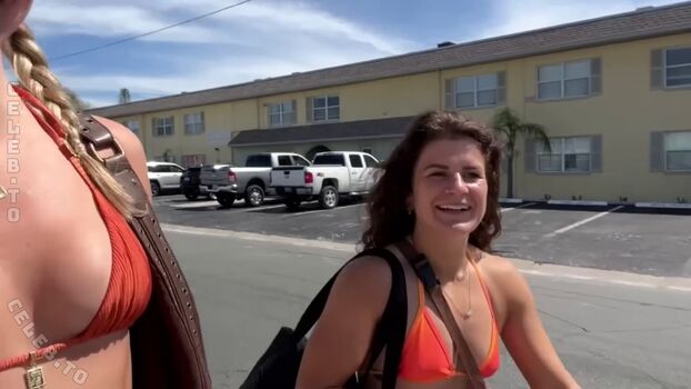 Beez asmr leaked private photo uncensored HD quality
