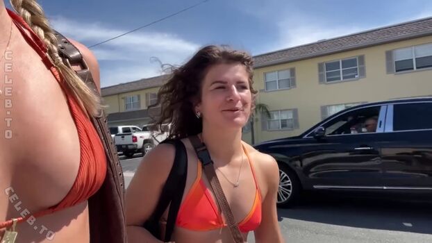 Beez asmr leaked private photo uncensored HD quality