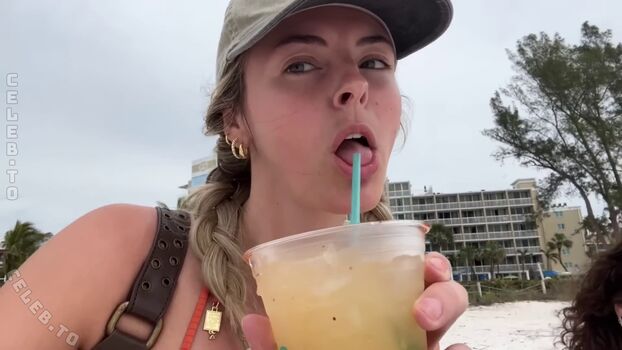 Beez asmr leaked private photo uncensored HD quality