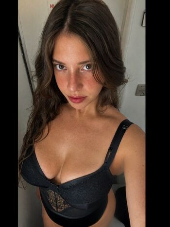 Beleningui leaked private photo uncensored HD quality