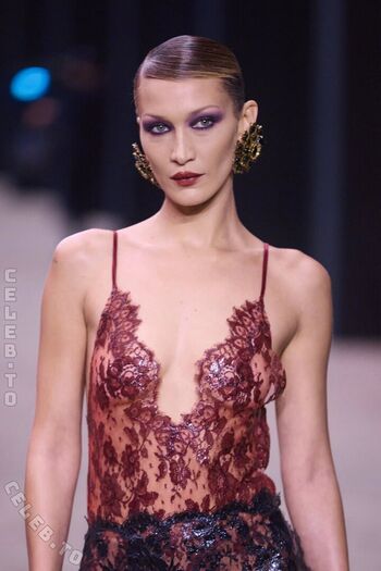 Bella hadid  page leaked private photo uncensored HD quality
