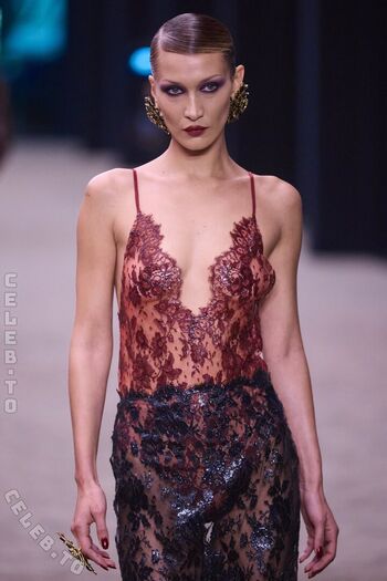Bella hadid  page leaked private photo uncensored HD quality