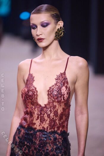 Bella hadid  page leaked private photo uncensored HD quality