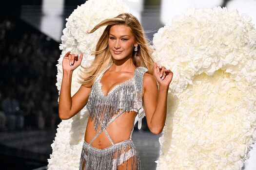 Bella hadid  page leaked private photo uncensored HD quality