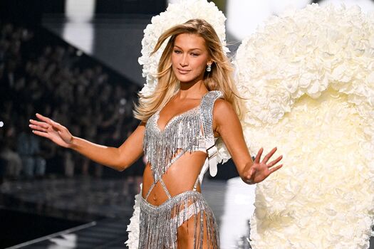 Bella hadid  page leaked private photo uncensored HD quality