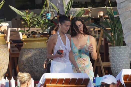Bella hadid  page leaked private photo uncensored HD quality