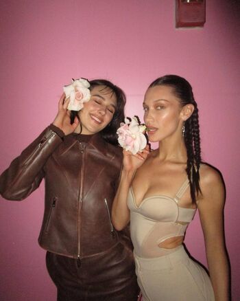 Bella hadid  page leaked private photo uncensored HD quality