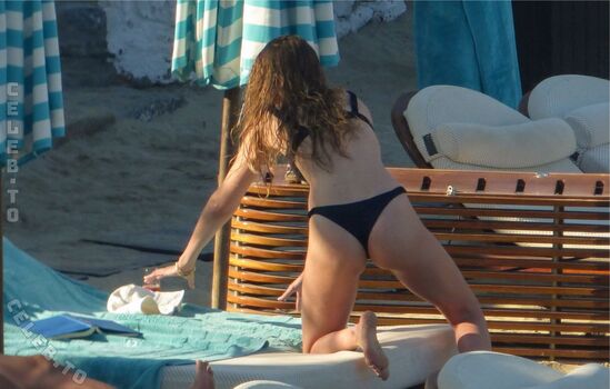 Bella hadid  page leaked private photo uncensored HD quality