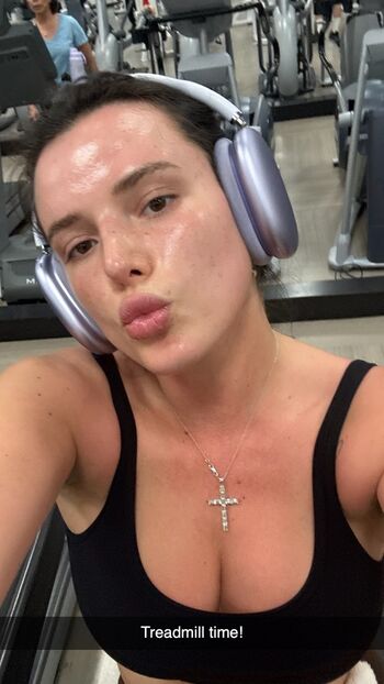 Bella thorne  page leaked private photo uncensored HD quality