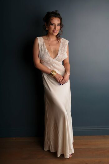 Bella thorne  page leaked private photo uncensored HD quality