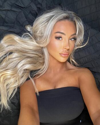 Bethyycm page leaked private photo uncensored HD quality