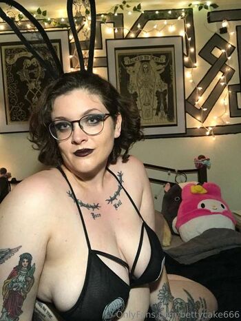 Betty cake leaked private photo uncensored HD quality