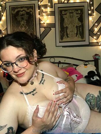 Betty cake leaked private photo uncensored HD quality