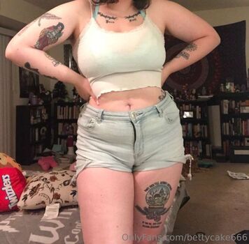 Betty cake leaked private photo uncensored HD quality
