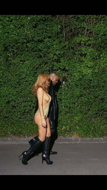 Bianca censori leaked private photo uncensored HD quality