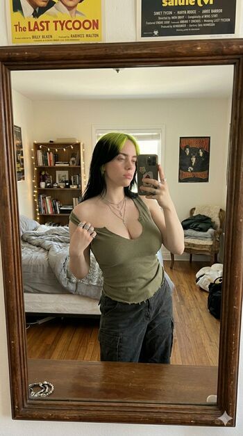 Billie eilish fake page leaked private photo uncensored HD quality