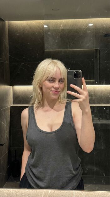 Billie eilish fake page leaked private photo uncensored HD quality