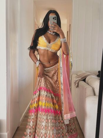 Bollywoodtrapqueen leaked private photo uncensored HD quality