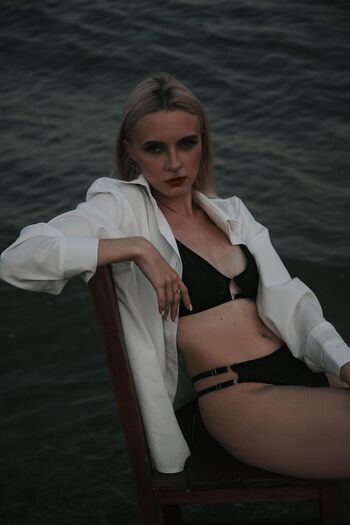 Boudoir page leaked private photo uncensored HD quality